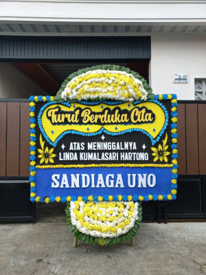 Papan Bunga Duka di Menteng Atas